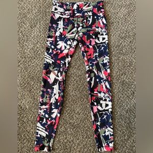 Lululemon Athletica multi-color leggings size 8
